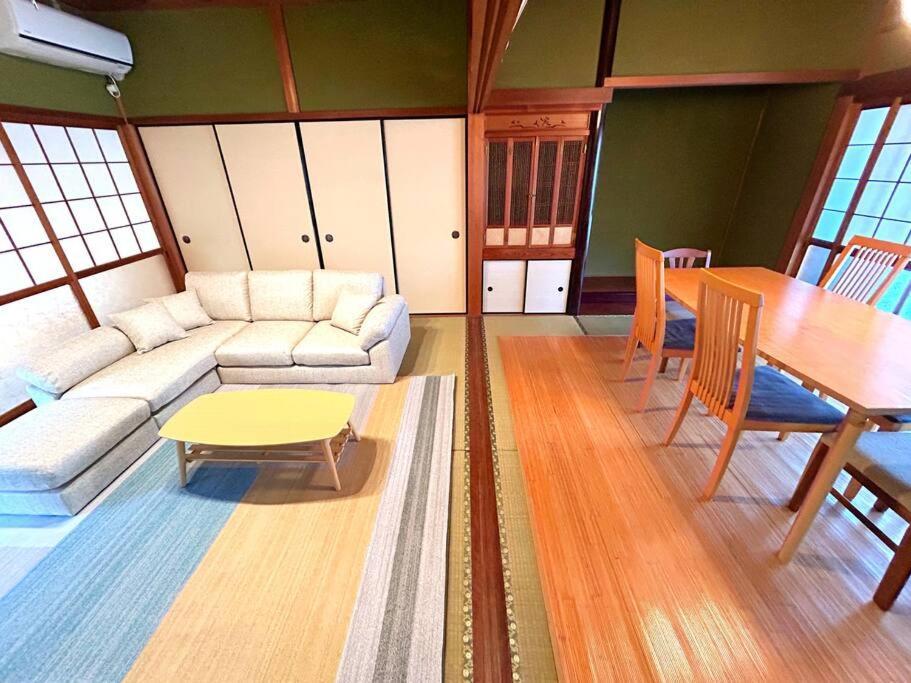 New Open !! 田舎の一棟貸 お庭でbbqやプール遊びができる貸切の宿 3ぴーす