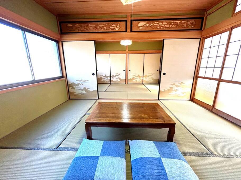 Holiday home New Open !! 田舎の一棟貸 お庭でbbqやプール遊びができる貸切の宿 3ぴーす *