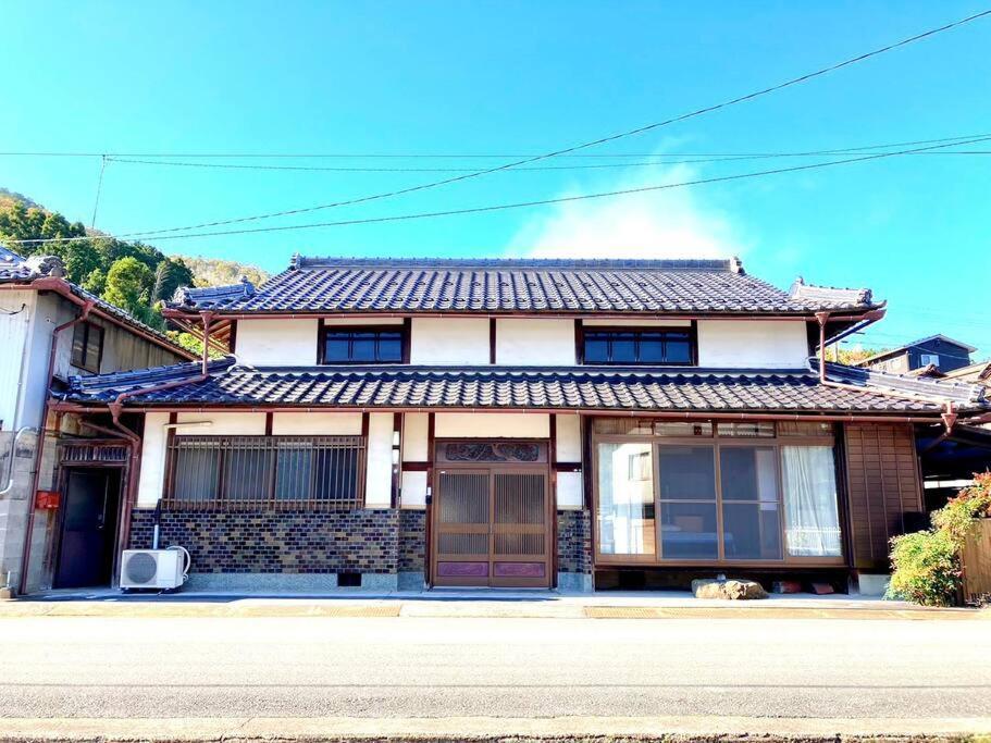 New Open !! 田舎の一棟貸 お庭でbbqやプール遊びができる貸切の宿 3ぴーす Fukuchiyama
